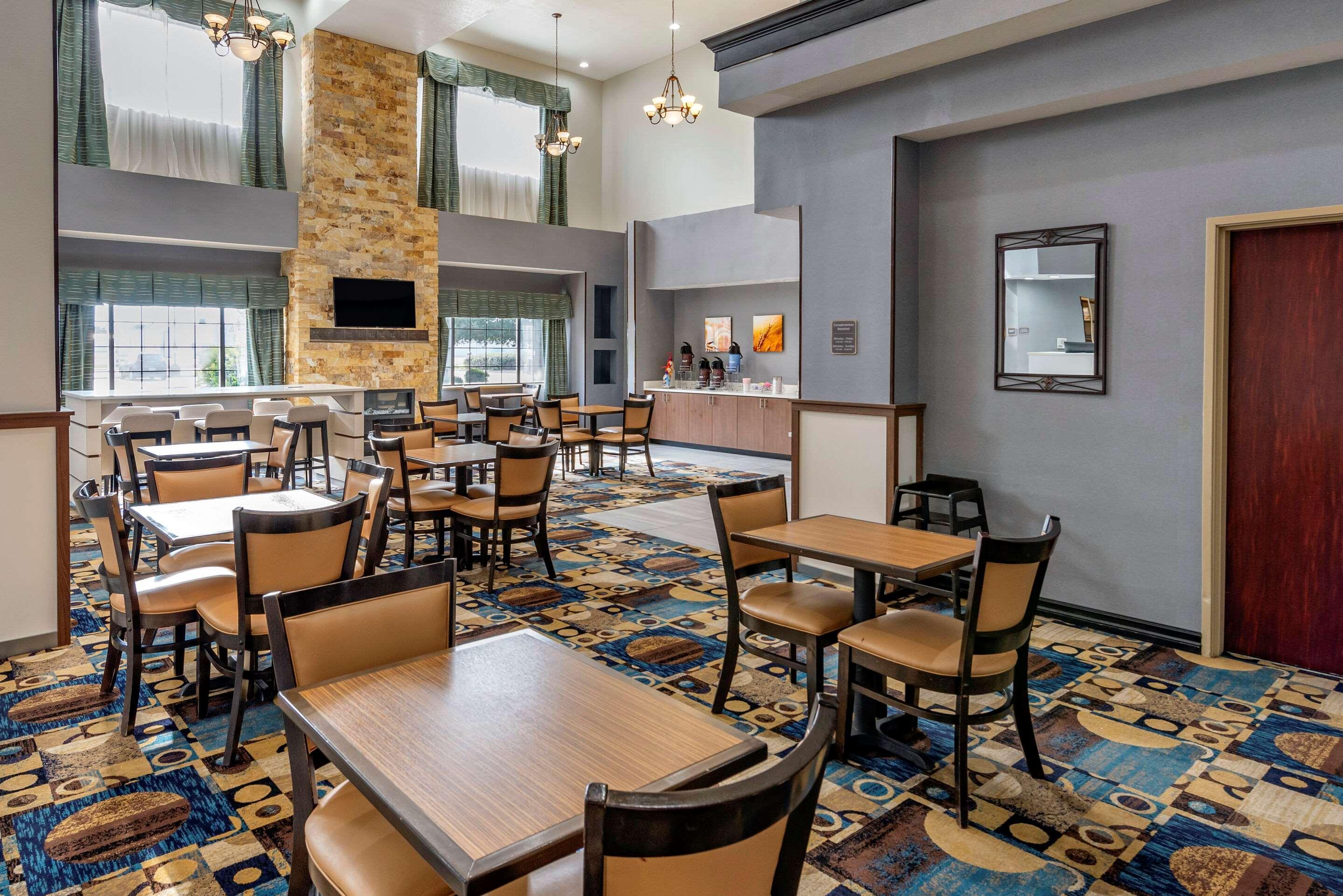 Comfort Suites Clovis Extérieur photo