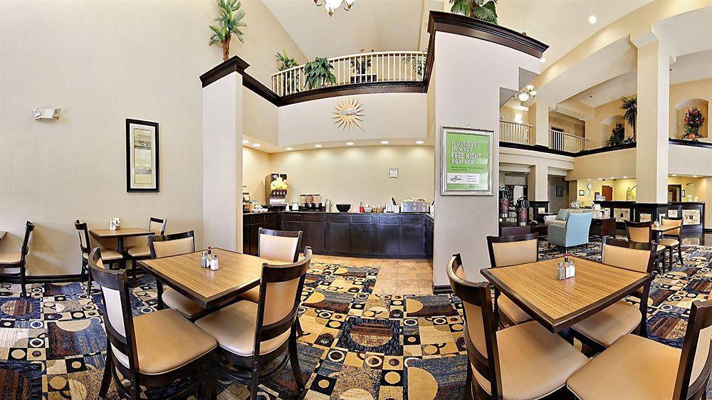 Comfort Suites Clovis Extérieur photo